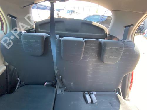 Dashboard TOYOTA YARIS (_P9_) 1.4 D-4D (NLP90_, NLP90R) | BP37644888C46 - Image 32