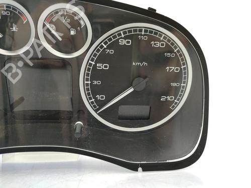 Used Instrument cluster PEUGEOT 307 Break (3E) 1.6 HDi 110 (109 hp) 23721526