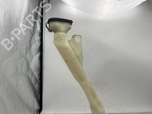 Used Windscreen washer tank Windscreen washer tank 38425681 38425681