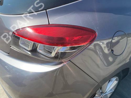 Used Right taillight Right taillight 38295250 38295250