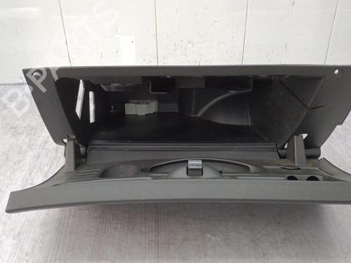 Used Glove box Glove box PEUGEOT 308 SW I (4E_, 4H_) 1.6 HDi (112 hp) 23731493 23731493