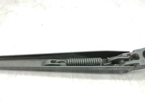 Front windshield wiper arm NISSAN JUKE (F15) 1.5 dCi | BP23754646C143 