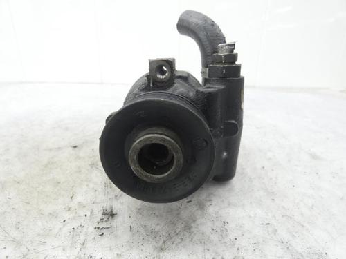 Used Steering pump Steering pump FORD MONDEO II (BAP) 1.8 TD (90 hp) 23672499 23672499