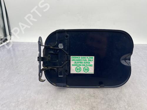 Tapa exterior combustible Tapa exterior combustible 39521097 39521097