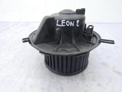 Heater blower motor SEAT LEON (1P1) 1.9 TDI | BP23698469M62 