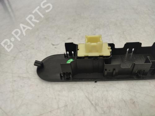 Right front window switch RENAULT CLIO IV (BH_) 1.5 dCi 90 | BP23992129I26 