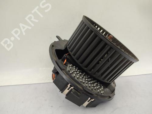 Heater blower motor VW GOLF PLUS V (5M1, 521) 2.0 TDI | BP23706747M62 