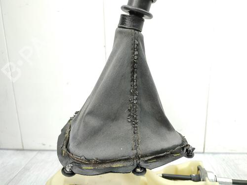 Used Gear lever Gear lever HYUNDAI SANTA FÉ II (CM) 2.2 CRDi 4x4 (155 hp) 23721806 23721806