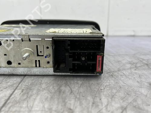 Used Radio Radio ALFA ROMEO 147 (937_) 1.9 JTD (937.AXD1A, 937.BXD1A, 937.AXV1A, 937.BXB1A,... (115 hp) 23684751 23684751