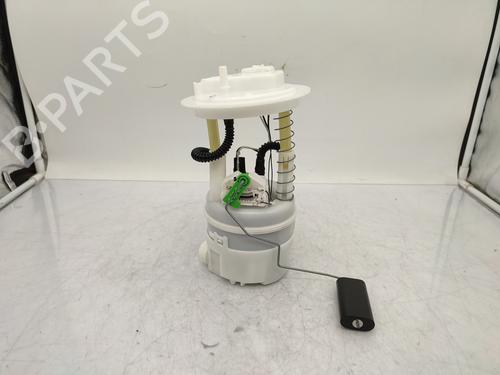 Used Fuel pump DACIA SANDERO III 1.0 TCe 100 ECO-G (101 hp) 23684076