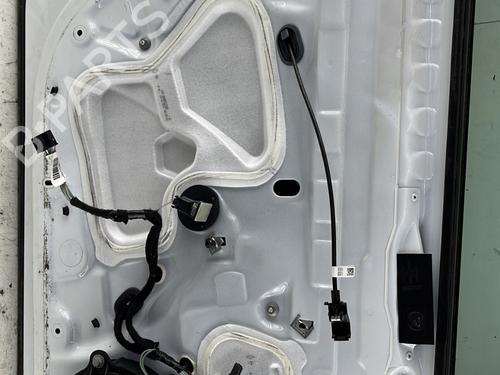 Left front door RENAULT MEGANE IV Hatchback (B9A/M/N_) 1.5 dCi 110 (B9A3) | BP32321193C2 