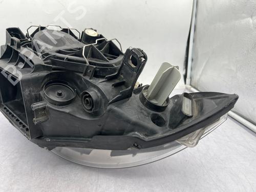 Used Right headlight Right headlight BMW 1 (E81) 118 d (143 hp) 34183573 34183573