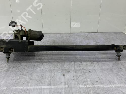 Used Front wiper motor Front wiper motor RENAULT TRAFIC Van (T_, P_, V_) 2.1 D (58 hp) 23702178 23702178