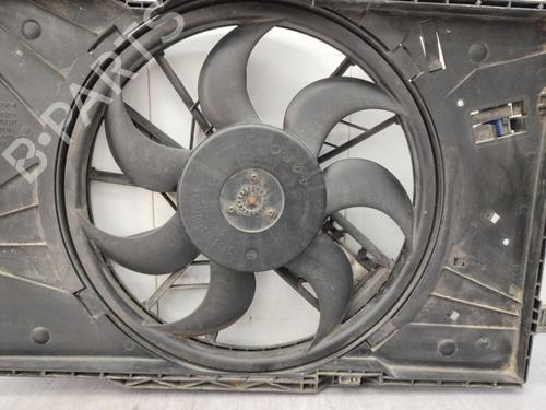 radiator-fan-mercedes-benz-c-class-w203-2000-2001-2002-2003-2004-2005-2006-2007-23678283 main image