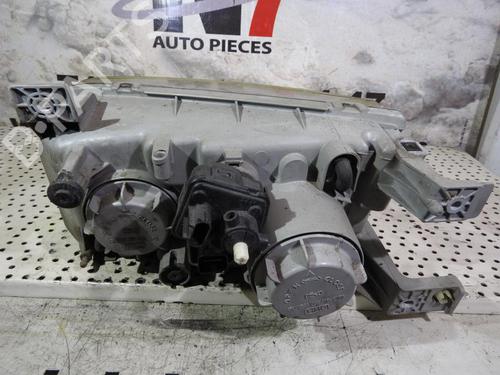Right headlight HYUNDAI TRAJET (FO) 2.0 CRDi | BP23684703C29 