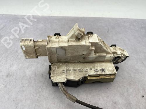 Used Front left lock Front left lock PEUGEOT 407 SW (6E_, 6D_) 2.0 HDi 135 (136 hp) 40172828 40172828