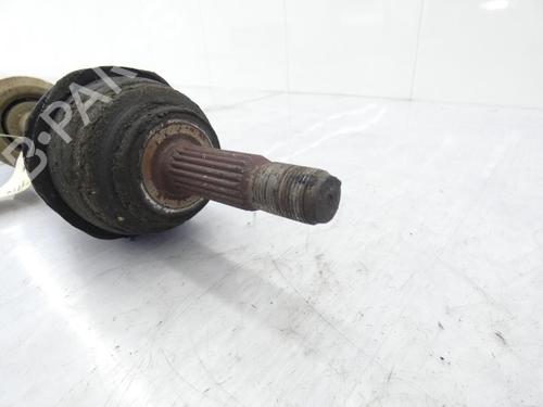 Used Right front driveshaft Right front driveshaft RENAULT CLIO II (BB_, CB_) 1.4 (B/CB0C, B/CB0S) (75 hp) 23672148 23672148