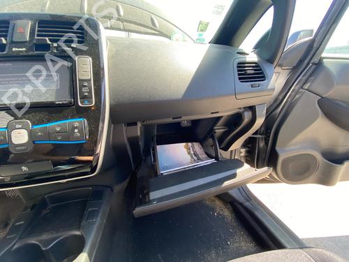 Left taillight NISSAN LEAF (ZE0) Electric | BP36943472C34 - Image 79