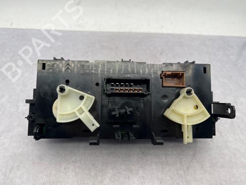 Used Climate control Climate control CITROËN C3 II (SC_) 1.4 HDi 70 (SC8HZC, SC8HR0, SC8HP4) (68 hp) 40447667 40447667