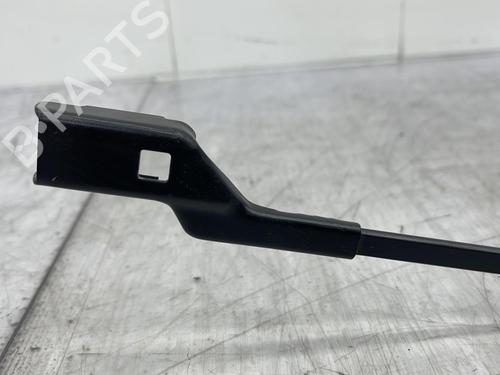 Front windshield wiper arm PEUGEOT 2008 I (CU_) 1.6 HDi | BP23695290C143 