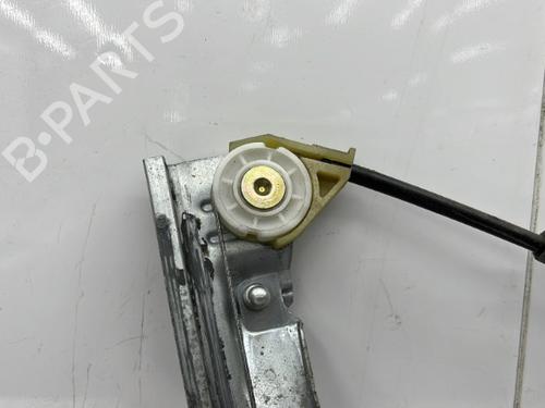 Used Front right window mechanism Front right window mechanism PEUGEOT 206 Hatchback (2A/C) 1.4 i (75 hp) 23751379 23751379