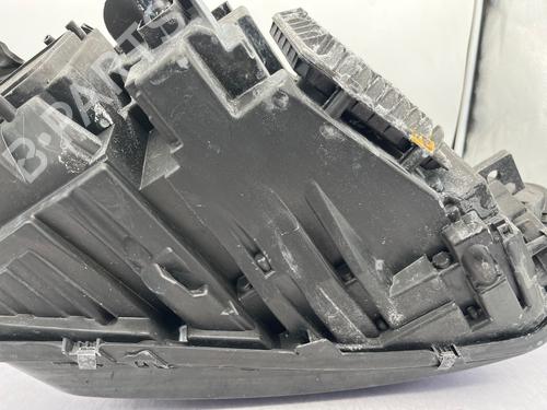 Used Left headlight Left headlight DS DS 7 Crossback (J4_, JR_, JC_) 2.0 BlueHDi 180 (JJEHZR) (177 hp) 35978904 35978904