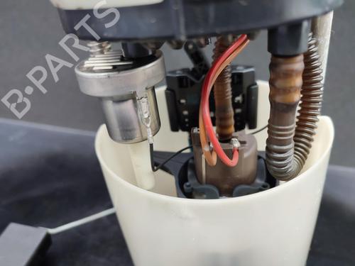 Used Fuel pump FIAT PANDA (169_) 1.2 (169.AXB11, 169.AXB1A) (60 hp) 23729714