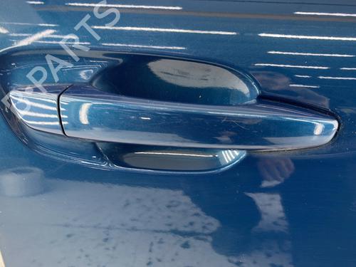 right-front-door-citroen-c4-cactus-2014-33040996 main image