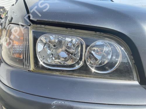Used Right front indicator Right front indicator 36591056 36591056