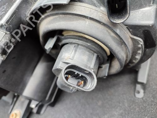 Left headlight BMW 3 Touring (E46) 330 xd | BP23692426C28 