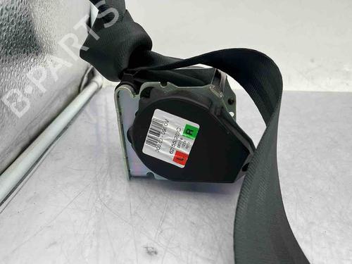 rear-right-seatbelt-dacia-sandero-ii-2012-36439794 main image