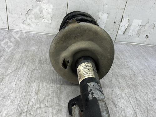 Right front shock absorber PEUGEOT 5008 (0U_, 0E_) 1.6 HDi | BP32206027M17