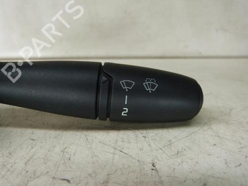 Used Steering column stalk Steering column stalk RENAULT MASTER II Van (FD) 2.5 dCi 120 (FD0M, FD0U, FD0W, FD2M, FD2W, FD3M, FD3U,... (115 hp) 23688680 23688680