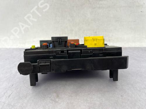 Used Fuse box Fuse box PEUGEOT 307 CC (3B) 2.0 HDi 135 (136 hp) 40239466 40239466