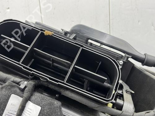 Heater matrix box VW POLO V (6R1, 6C1) 1.6 TDI | BP32467505M61 