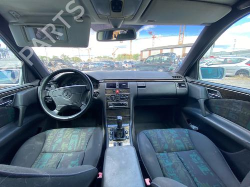 Dashboard MERCEDES-BENZ E-CLASS (W210) E 240 (210.061) | BP36440136C46 - Image 80