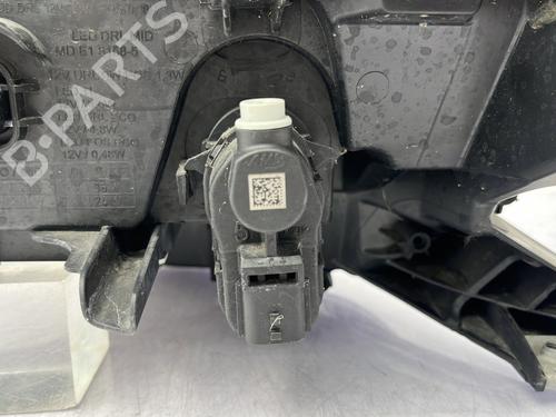 Right headlight RENAULT CLIO V (B7_) 1.5 Blue dCi 85 (B7AG) | BP29839384C29