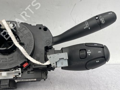 Steering column stalk PEUGEOT 308 I (4A_, 4C_) 1.6 HDi | BP30751072I23