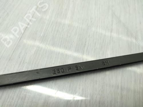 Used Front windshield wiper arm PEUGEOT BOXER Van 2.2 HDi 100 (101 hp) 23697379