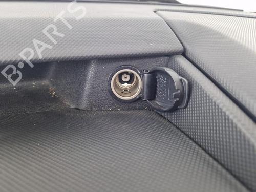 Used Dashboard Dashboard RENAULT MASTER III Van (FV) 2.3 dCi 130 FWD (FV0M, FV0Y, FV0J, FV02, FV03) (130 hp) 23743321 23743321