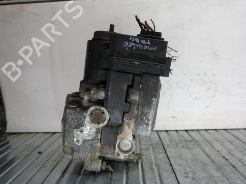Used ABS pump FORD MONDEO I Turnier (BNP) [1993-1996]  23671430