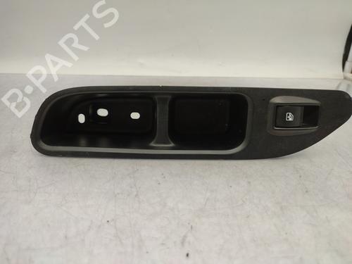 Højre fortil elrude kontakt FIAT TIPO Hatchback (356_, 357_) 1.3 D (356HXH1A) (95 hp) 27171527