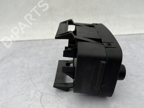 Used Headlight switch Headlight switch FORD KUGA II (DM2) 2.0 TDCi (150 hp) 23681826 23681826