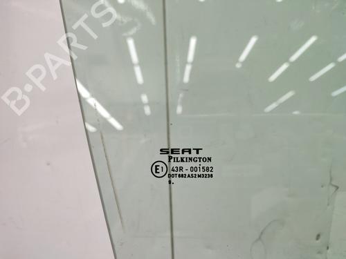 front-right-door-window-seat-leon-1p1-2005-2006-2007-2008-2009-2010-2011-2012-2013-24226893 main image