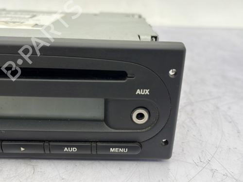Radio DACIA DUSTER (HS_) 1.5 dCi 4x4 (HSMC, HSMD) | BP23755885E6 