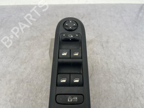 Used Left front window switch Left front window switch PEUGEOT 3008 I MPV (0U_) 1.6 HDi (114 hp) 39903668 39903668