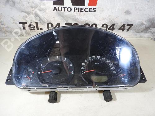 Instrument cluster HYUNDAI TRAJET (FO) 2.0 CRDi | BP23664045C47 