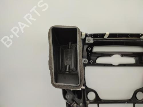 Used Middle console HYUNDAI ix20 (JC) 1.4 CRDi (90 hp) 23710801
