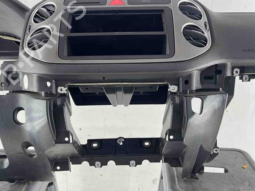 Dashboard VW TIGUAN (5N_) 2.0 TDI 4motion | BP36551682C46 - Image 10