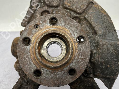 Left front steering knuckle VW GOLF IV (1J1) 1.9 TDI | BP24115659M25 